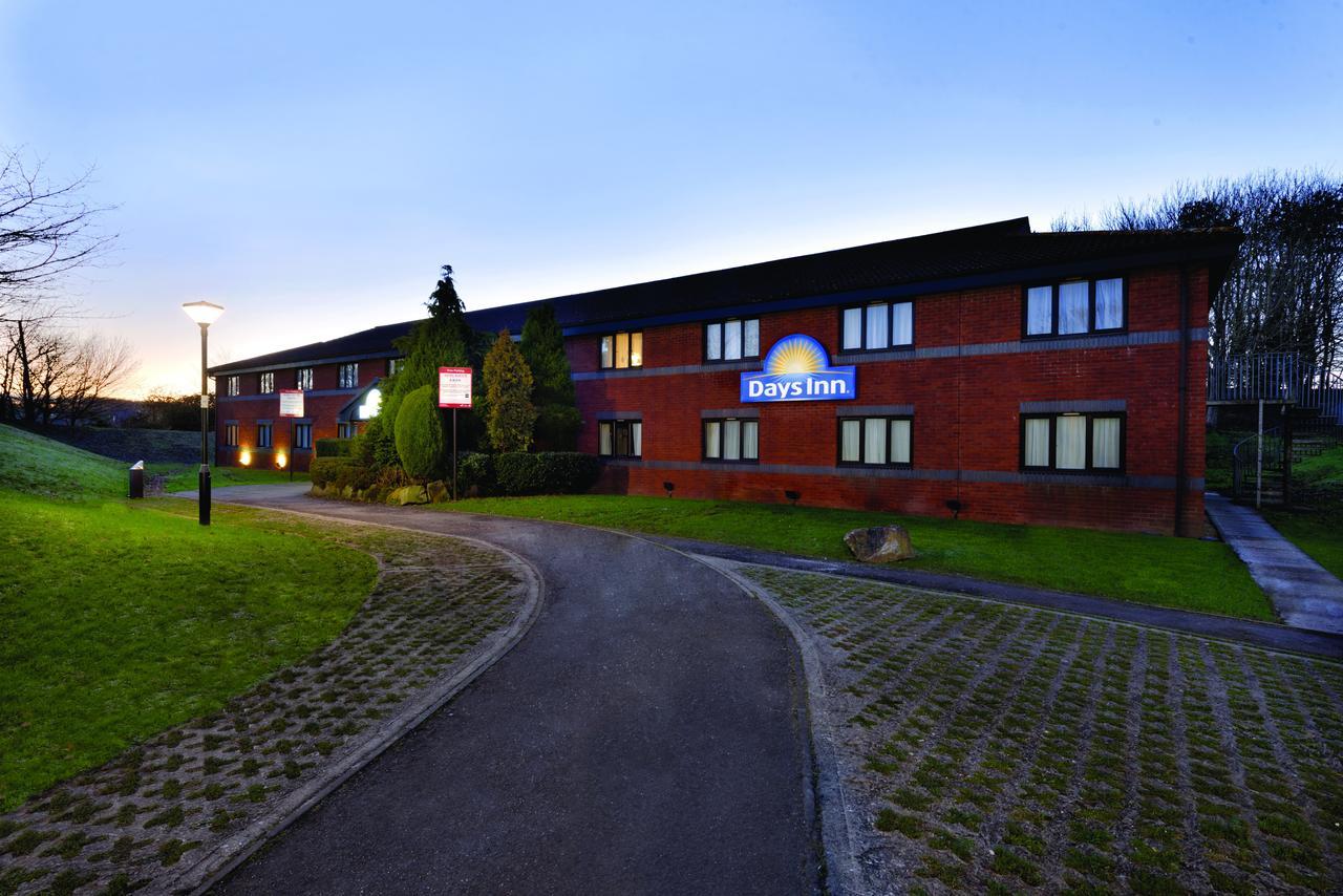 Days Inn Hotel Membury Lambourn Exterior foto